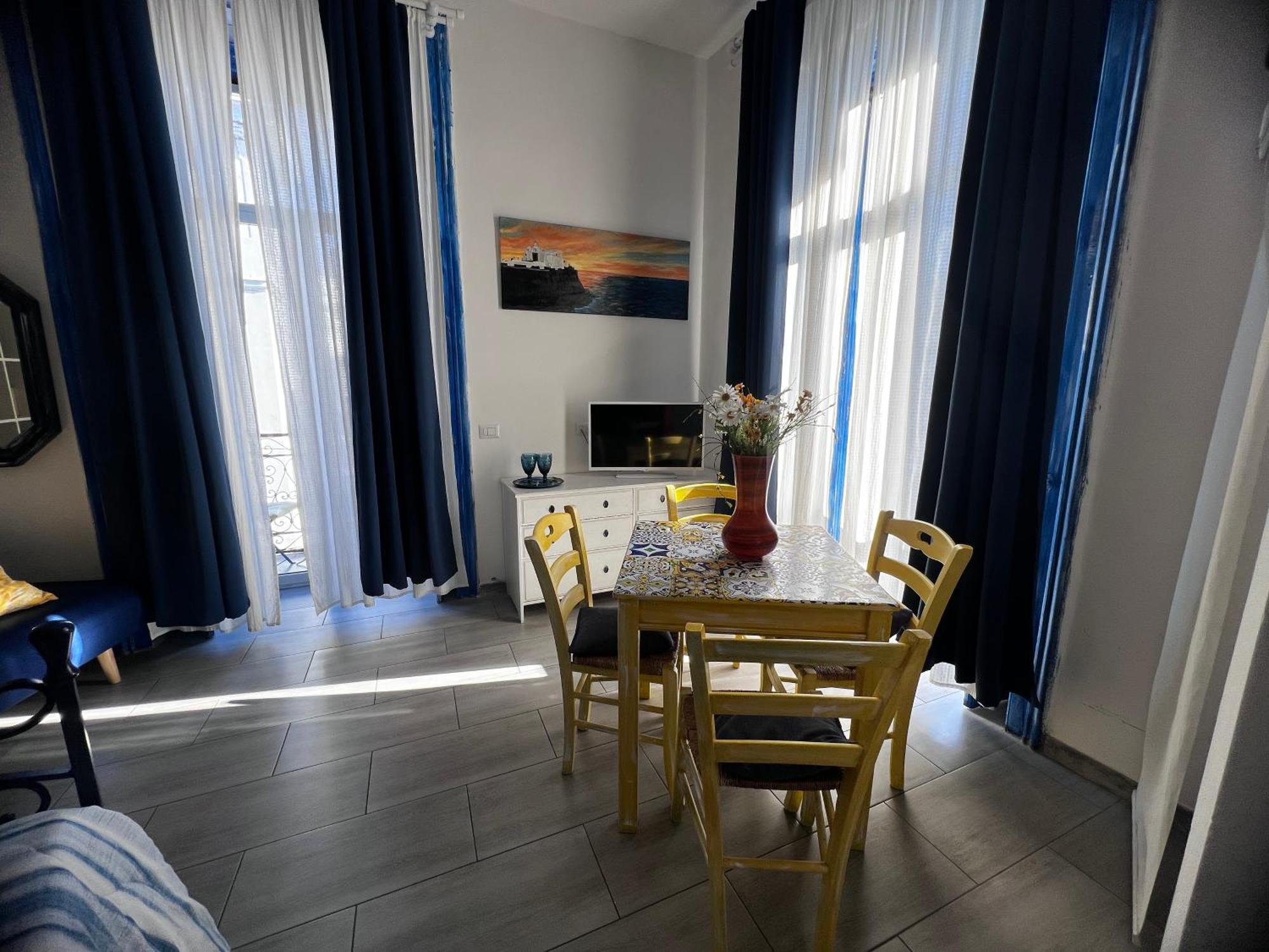 Napoli Da Vivere Suites Giudecca Exterior photo